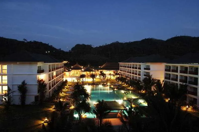 Naithonburi Beach Resort - Sha Extra Plus
